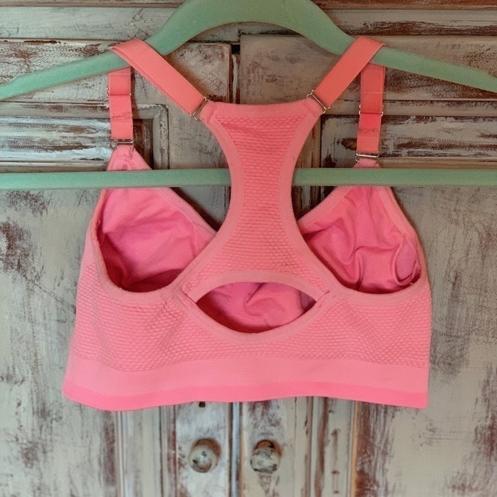 VSX Racerback Sports Bra Window Back Bubblegum​​​​​​​​​ - Picture 2 of 3